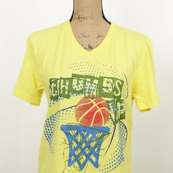 red Thumbs Up Basketball t Shirt size M - Picture 2 of 6